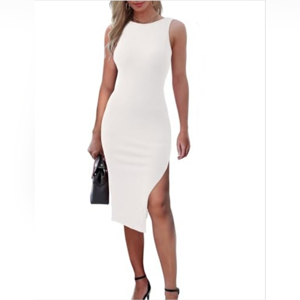 Asymmetrical White Ribbed‎ Dress